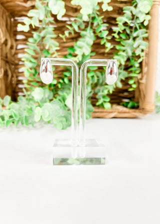 Bold Curve Post Earrings