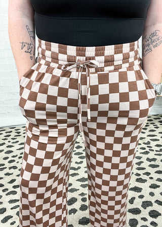 Brown Checkered Elastic Waist Casual Pants
