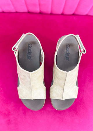 Corkys Carley Wedge - Taupe