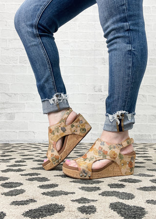 Corkys Carley Wedge – Camel Washed Flower