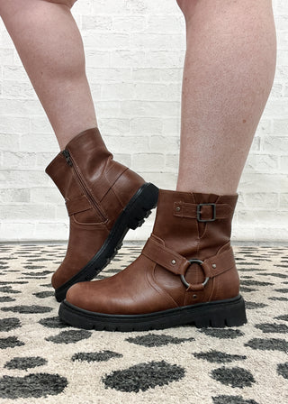Corkys Pick Of The Patch Bootie - Tobacco