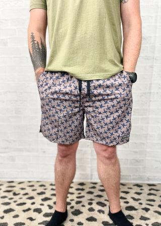 Duck Hunt Honey Hole Weekender Shorts