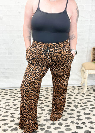 Leopard Print Ribbed Wide Leg Pants