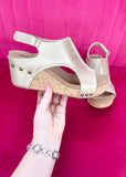 Corkys Carley Wedge - Antique Gold