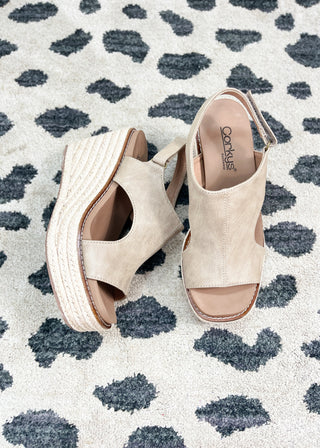 Corkys Freddie Wedge - Taupe